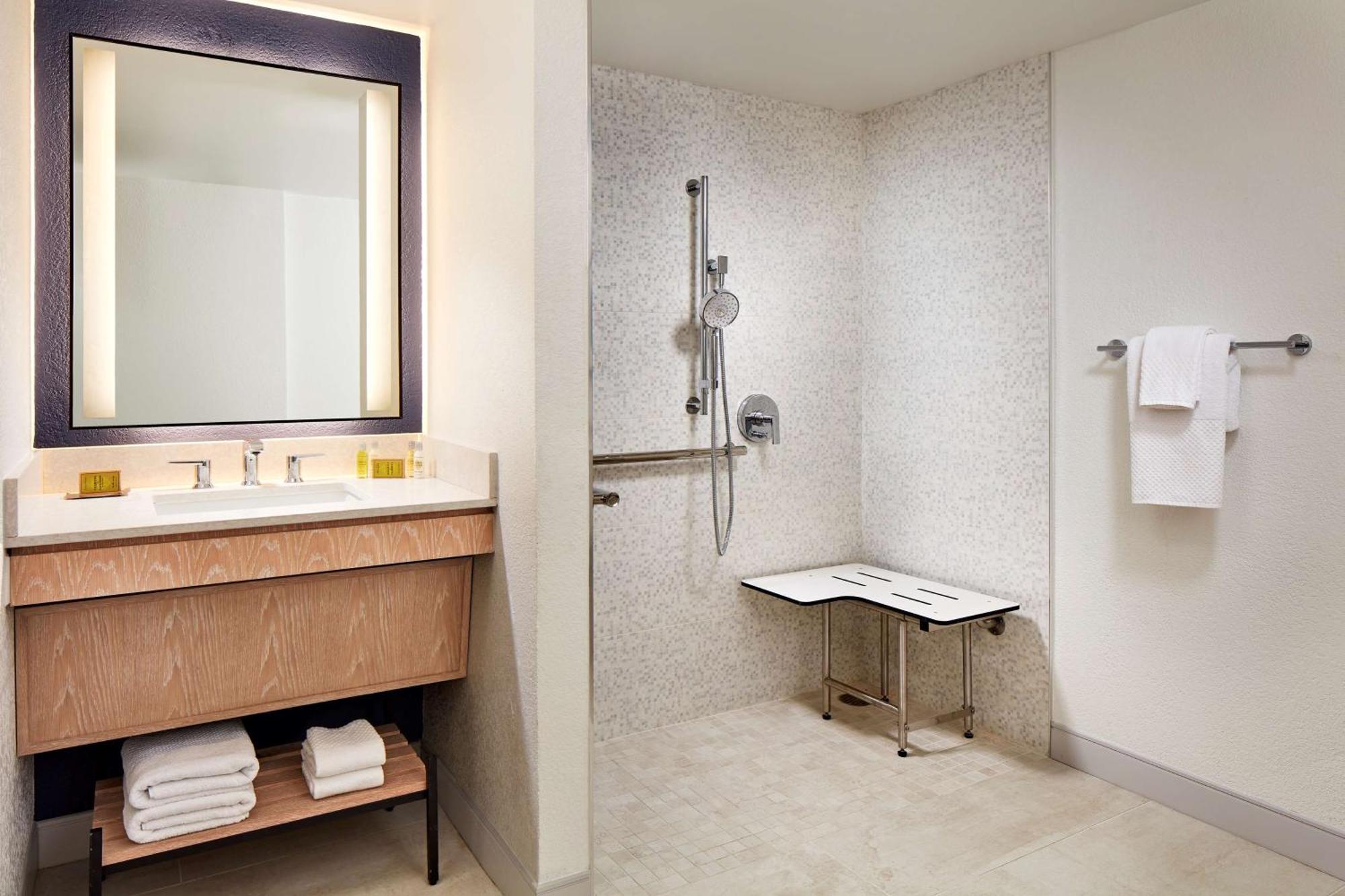 Hotel Mdr Marina Del Rey- A Doubletree By Hilton Los Angeles Zewnętrze zdjęcie
